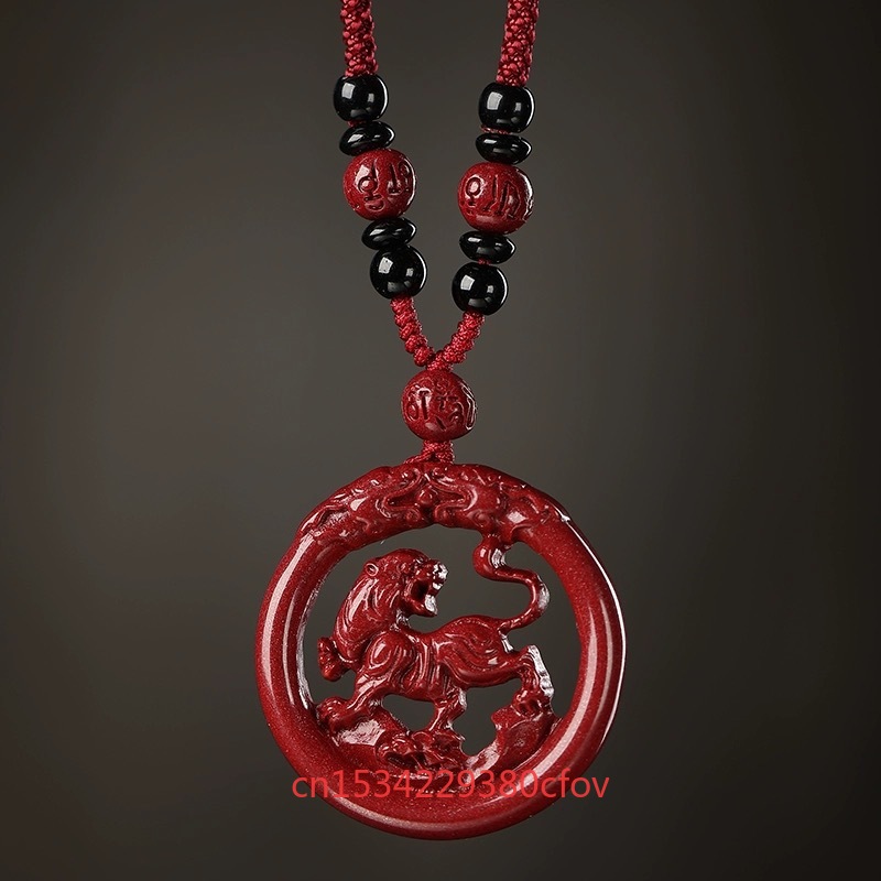 قلادة بدلاية على الوجهين للأبر - مراجعة Women'S Red Accessories وسعره