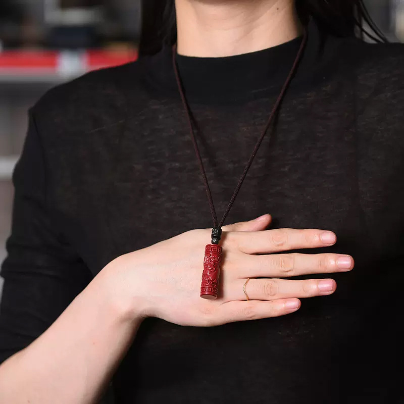 قلادة سينابار حمراء مع قلادة ز - مراجعة Women'S Red Accessories وسعره