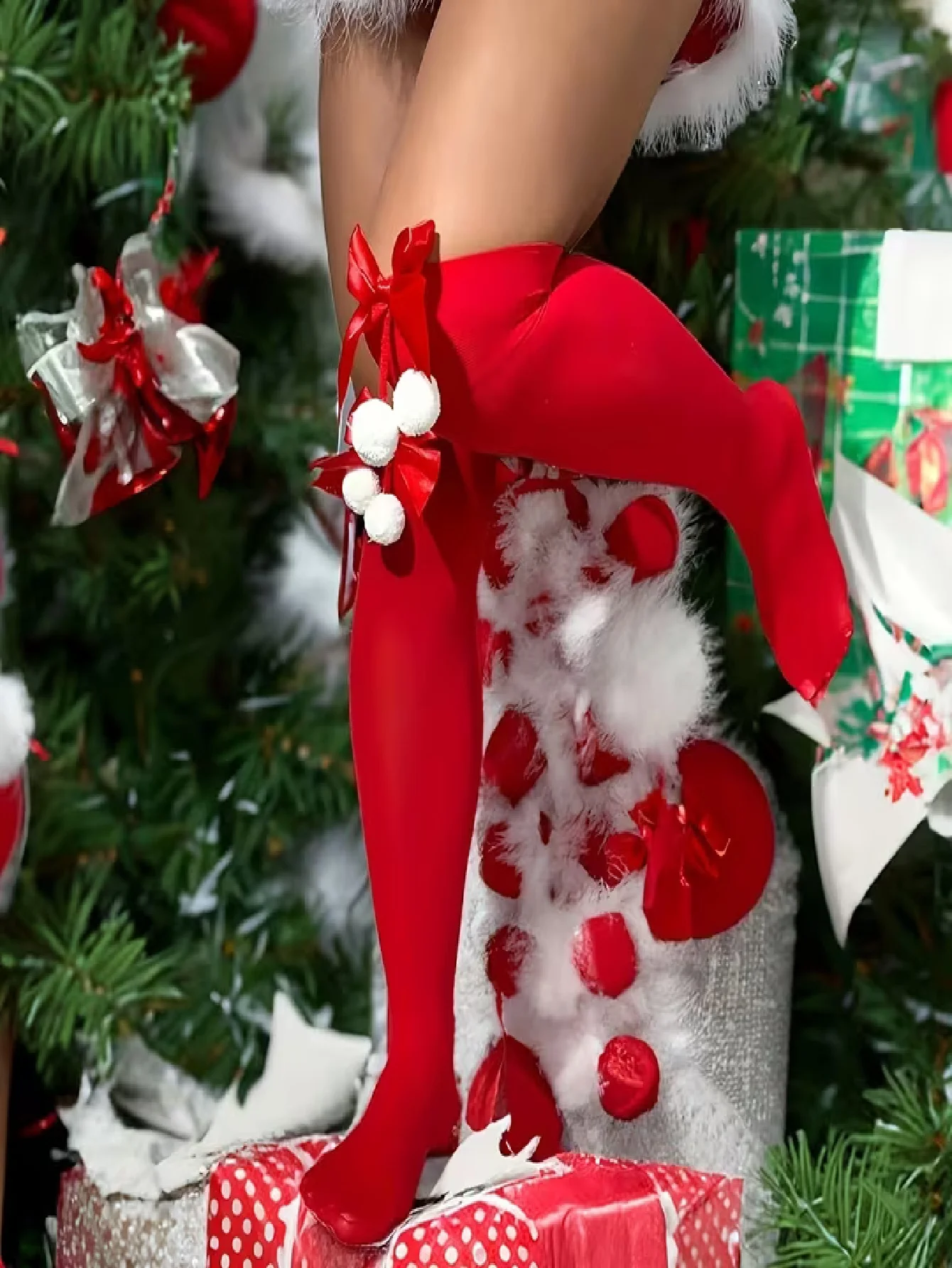 زوج واحد من الجوارب الحمراء ال - مراجعة Women'S Red Accessories وسعره